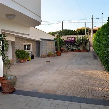 Brezza Di Mare 別荘